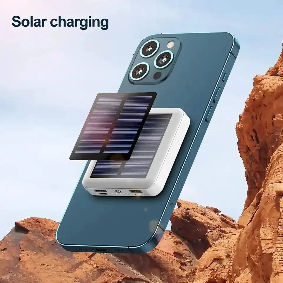 MINI CHARGEUR SOLAIRE POUR SMARTPHONE AVEC 4 SORTIES